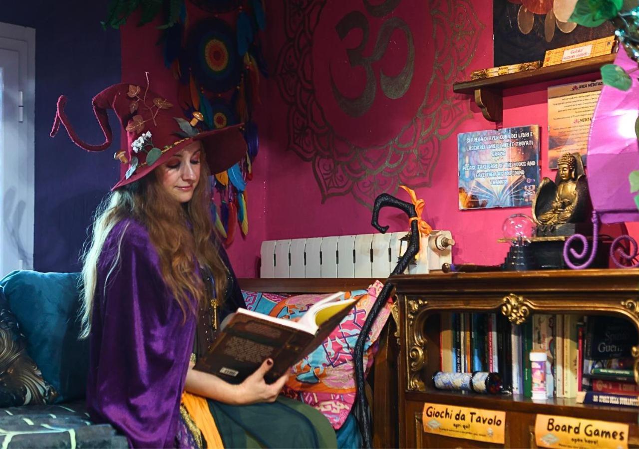 La Casa Di Strega Euphoria - Casa Vacanza Tra Arte E Magia Viterbo Eksteriør billede